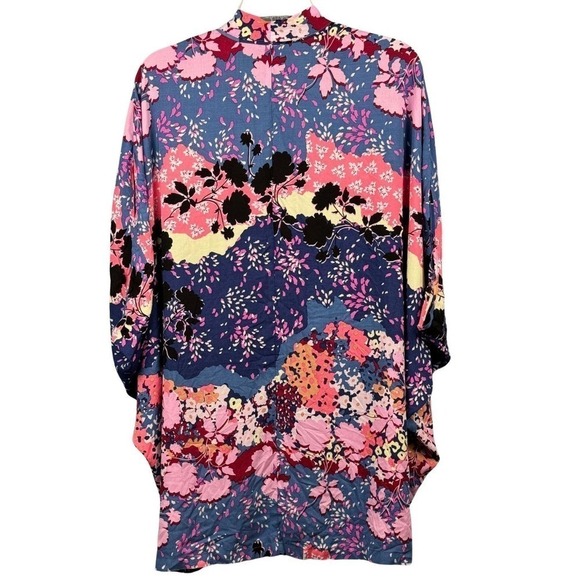 Victoria's Secret Floral Kimono Cardigan Cover Up Blouse Open Front‎ Size XS/S - Picture 2 of 8